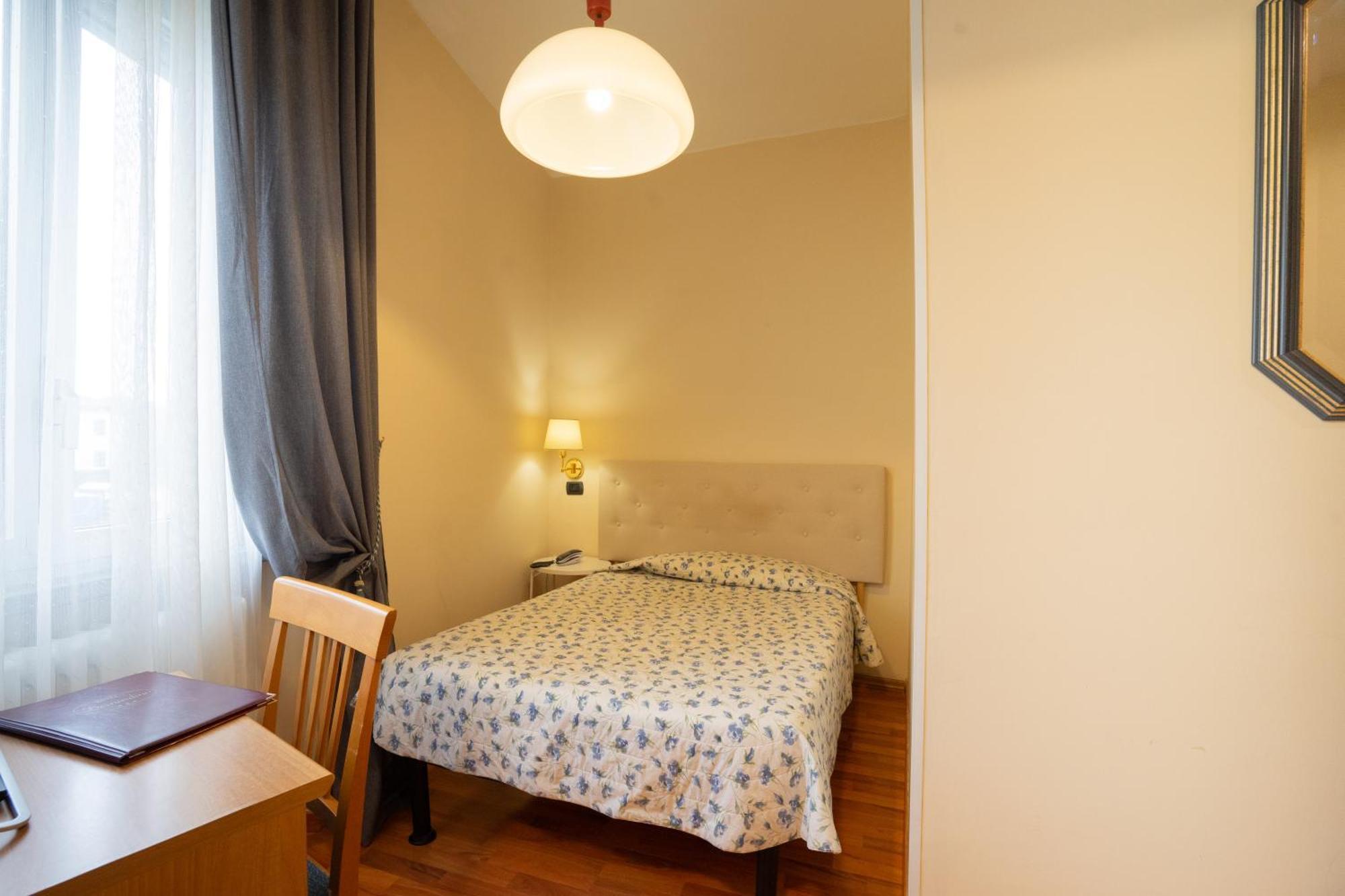 Hotel Bernardino Lucca